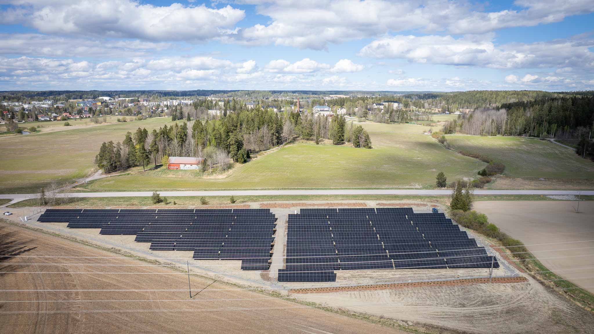 Nikkilän aurinkopuiston sähköurakka